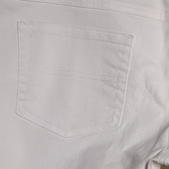 Carrol Reed White Pull up Stretch Capris Size 12 - Picture 6 of 9
